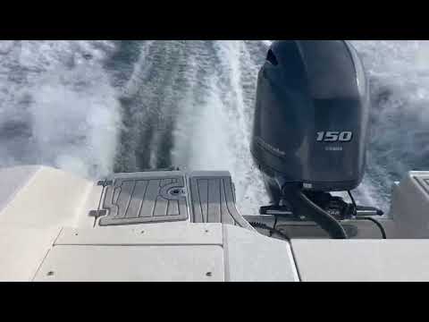 Robalo R200 cruising @ 4000 rpm  … beautiful!!!