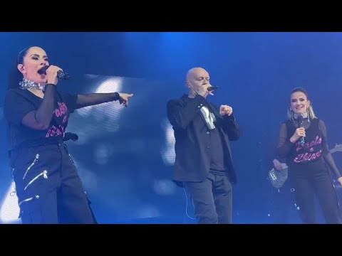 Amici Come Prima - Paola&Chiara feat. Max Pezzali @Live Fabrique Milano