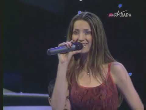 Rada Manojlović - Prvi TV nastup - Zvezde Granda - (TV Pink 2004)