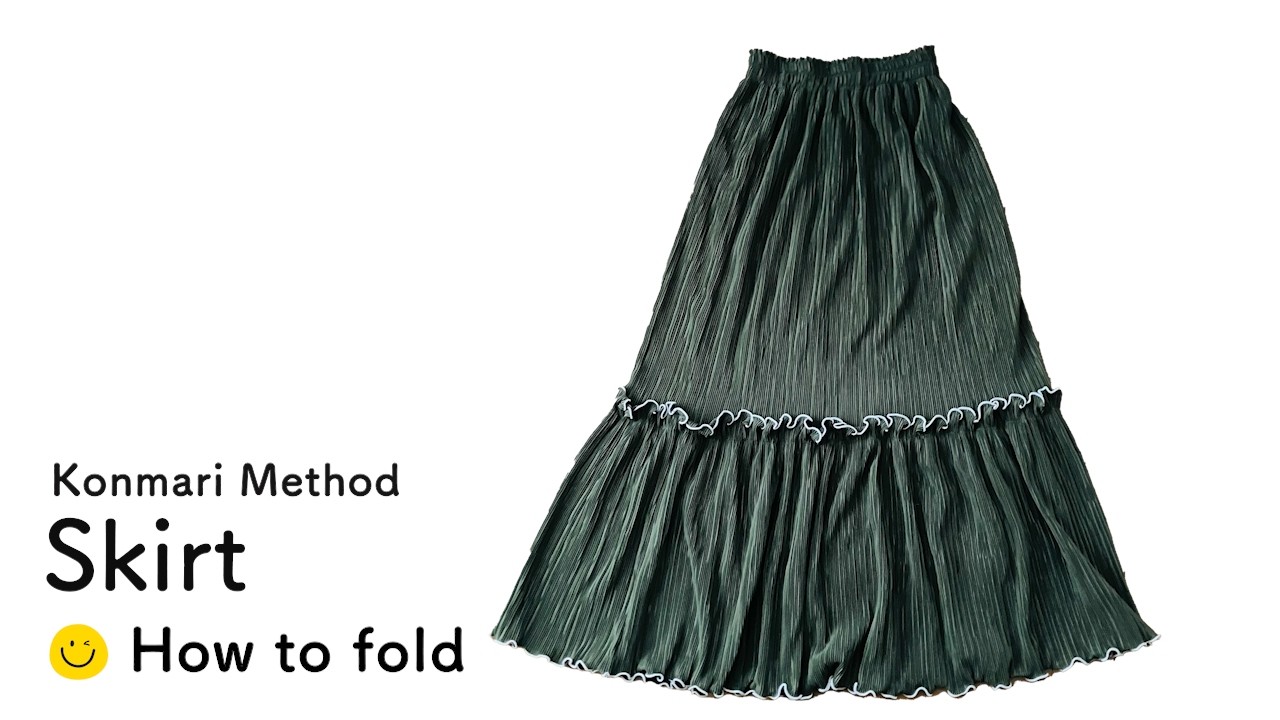 How to fold a skirt . -Konmari Method-