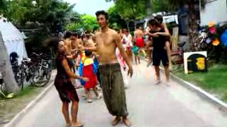 CAMPEGGIO GOLDEN BEACH GIULIANOVA video-2011-08-15-16-05-40.mp4