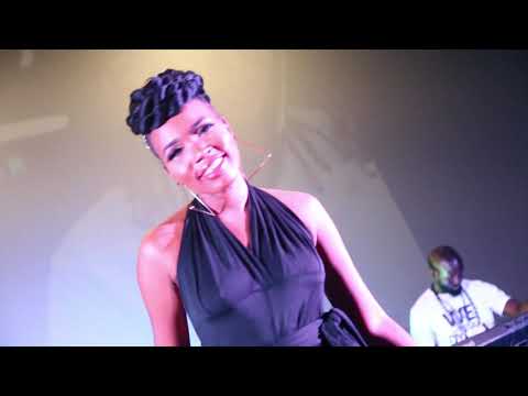 CONCERT LIVE DE DYANA DIVA(Album Coeurdonnier )