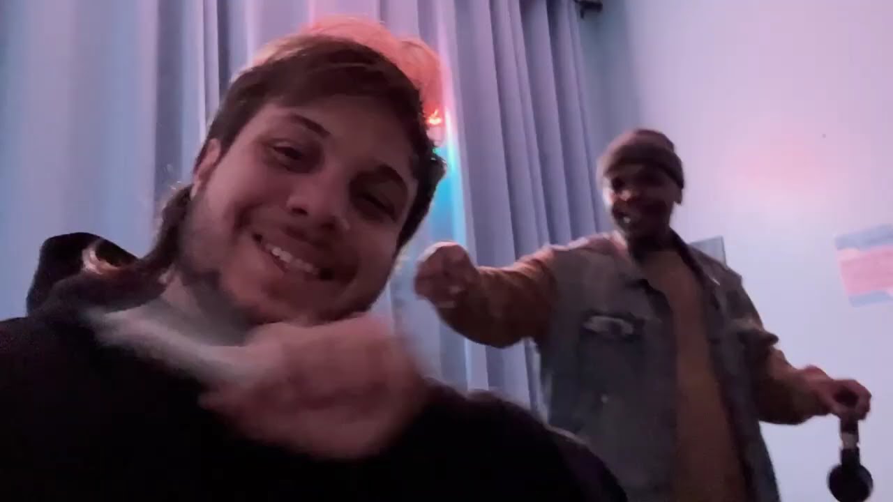 fiz stand up em NYC e olha no que deu