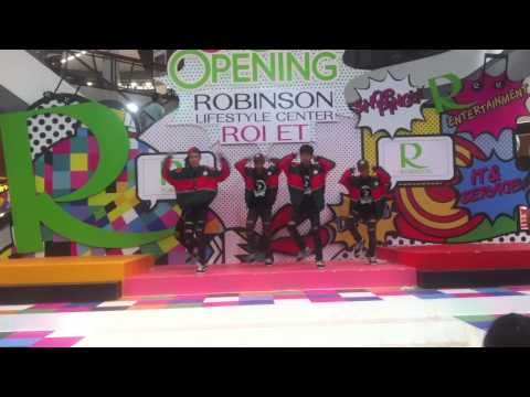 141005 B.2-Seat Cover BTS,2PM,girl day - N.o + Go Crazy + Something + Danger @Robinson Roi-et
