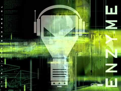 Noize Suppressor VS Mad Dog Bassdrum Bitch