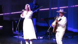 2020 02 21 JOHNNYSWIM - Live While We&#39;re Young