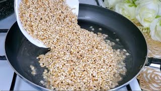 Жарим ПЕРЛОВКУ!НИКТО НЕ ВЕРИТ ЧТО Я ИХ ГОТОВЛЮ ТАК ПРОСТО КОГДА ДО ПЕНСИИ 2 ДНЯ ВЕСЬ МИР ИЩЕТ КРУПУ