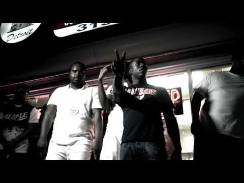 DoughBoy Freddy K Feat. BMo Maine - Rich N*gga (Official Music Video)