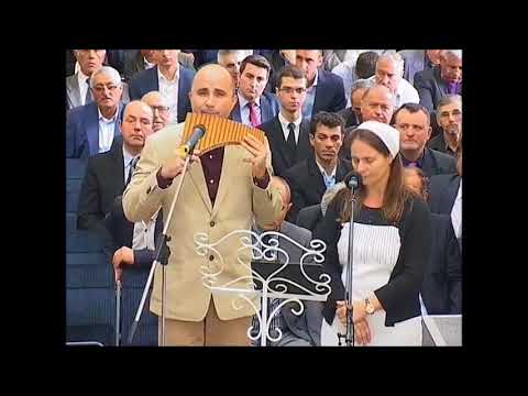 Familia Manolache - Voi, tineri dragi (Bis. Albini)