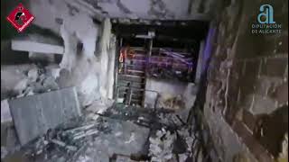 Un incendio calcina una vivienda y deja 11 heridos en Monforte del Cid