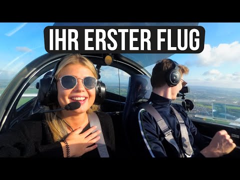 Your FIRST flight in a small propeller plane - Flight reaction