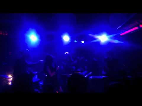 Kokkina Halia feat. Nikki Ponte - Summertime