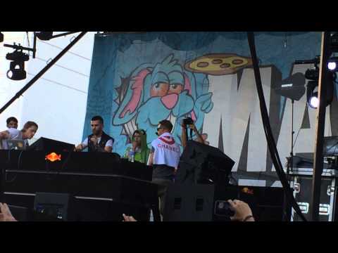 Trippy Turtle b2b Cashmere Cat with A-trak & Diplo - Mad Decent Block Party Los Angeles (LA)