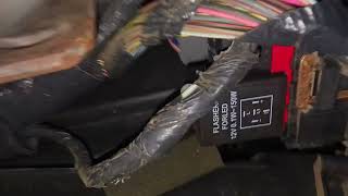 Ford F-150 Flasher Relay (2001)