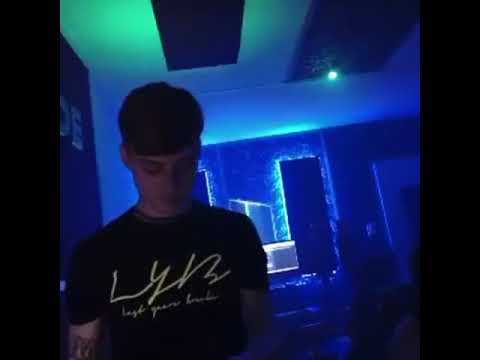 Inside the studio with lilcase215