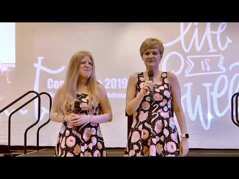 HPS2019_Saturday_Dinner_Ashley and Casey sing A Spoonful of Sugar