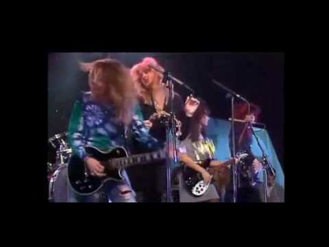 THE BANGLES - WALK LIKE AN EGYPTIAN