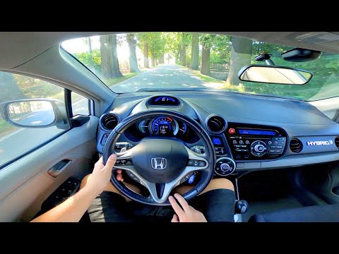 Thumbnail for Honda Insight Hybrid 1.3 i-VTEC 88HP CVT (2010) POV Test Drive & Acceleration 0-100 by Honda Insight