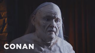 Conan Goes The Full Melisandre At #ConanCon  - CONAN on TBS