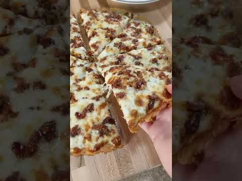 KETO Chicken Pizza Crust - 1/3 a carb per slice