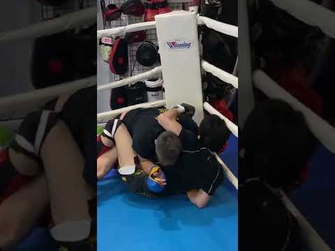 2022. 5/8  MMAスパーリング