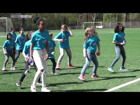 Bij Opening watertappunt Selwerd 21 april 2016