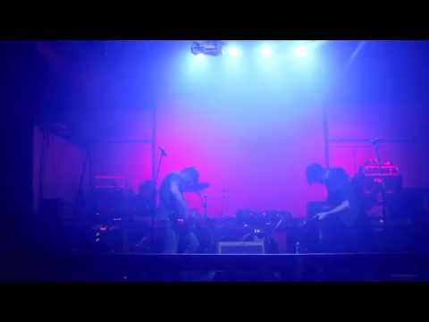 Midnight Convoy - Live - Performing 'Broken Machines'
