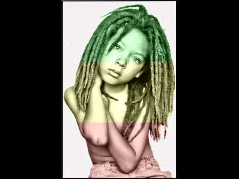 Protassov- I Wonder(Ft. Bajka)