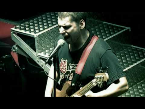 Wohnout - Blázni (OFFICIAL VIDEOCLIP)