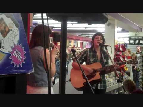 Moose by Heathers live at Tower Records, Dublin