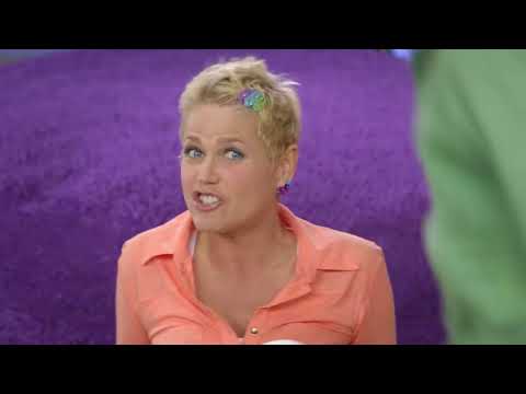 Video thumbnail for Pé Com Pé