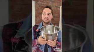 French vs English by Loic Suberville