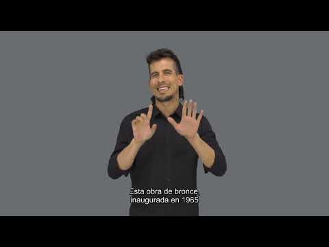 Córdoba 10 Estatua de Séneca en la puerta de Almodóvar