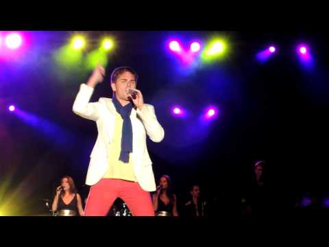 Café Flamand @ Molse Feesten - Dos Cervezas