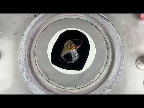 355. Sheleeart  Fluid Artist - Fluid art abstract jellyfish!