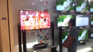 Old Man loving Korean dancers