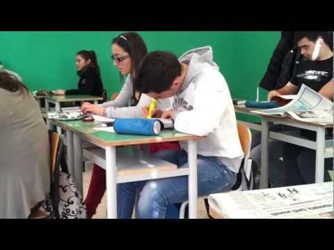 Mattia di franco evidenzia i suoi debiti