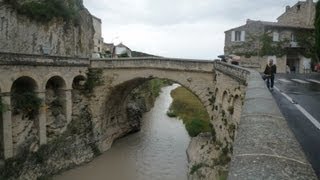 preview picture of video 'Vaison-la-Romaine (Vaucluse)'