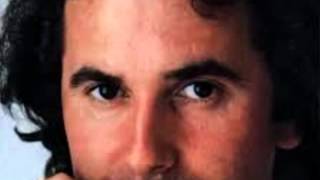 Tu Nombre me Sabe a Hierba    Joan Manuel Serrat y Victor Manuel