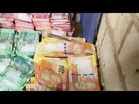 izigubhu nemali esheshayo gogo siziwe