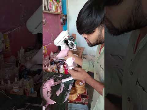 beutiyfull birthday cak 🎂🎂🎉🎊🎊🎊🎊🥰🥰🥰😍