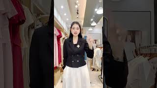 UKAK2210002 black + UKCV2302001 white