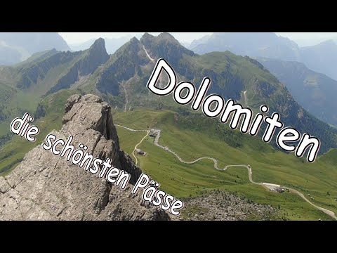 Mit Motorrad und Drohne über die schönsten Pässe in den Dolomiten (u. Stilfser Joch)