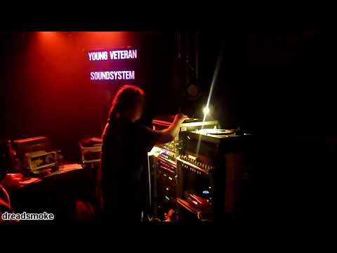 SELASSIE I SOUND - The Lion & LIoness / False Alarm @ Tilburg 131018