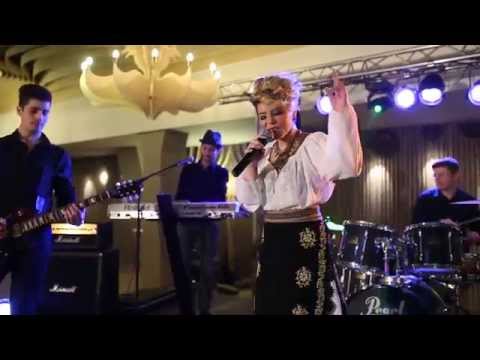 Iulia Dumitrache & Band - Colaj folcloric