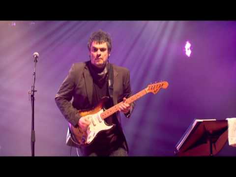 Ángel Parra Trío + Valentín Trujillo / Dulce Compañía (DVD) / 1. Mr. Brown