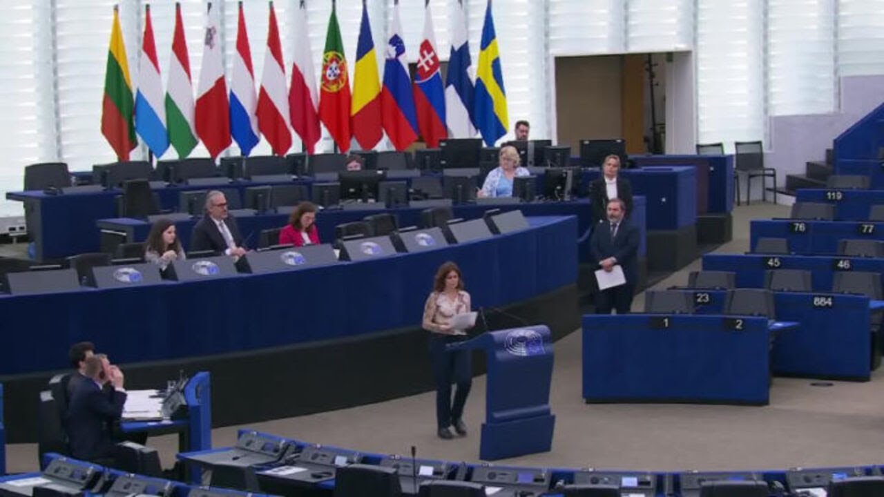 Parità genere, Salis (The Left): Non basta avere una donna premier se si comporta da uomo qualunque