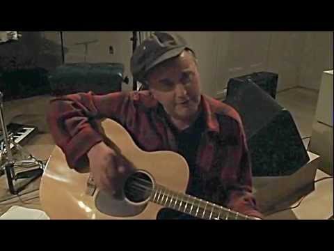 Martyn Bates "Welcome now", (informal version) London July 2012