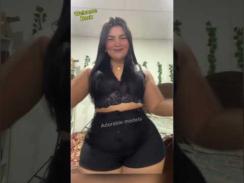 Karla-Guerra: Beauty, Curves,Confidence Power plus size model Luxury Fashion Biography Body Positivy