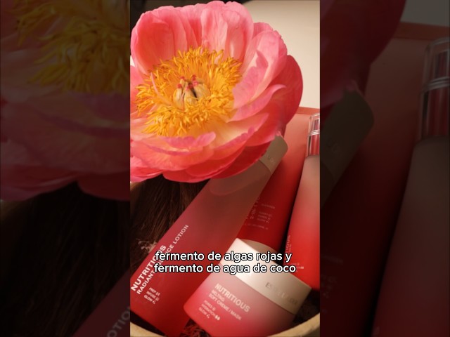 Vídeo relacionado con ESTEE LAUDER Nutritious 2-in-1 Foam Cleanser (125 ml)